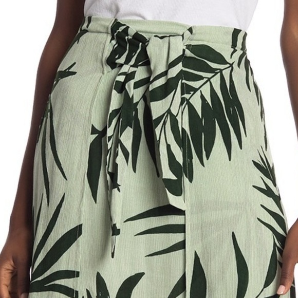 Michael Stars Palm Leaf Print Tulip Skirt - Picture 8 of 8